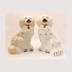Vintage Beswick Staffordshire King Charles Spaniel Figurines: English Mantel Dogs