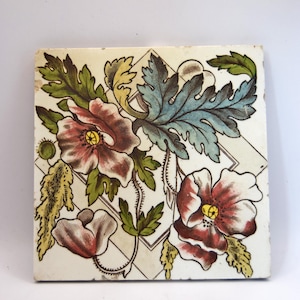 Vintage Sherwin Floral Tile: Antique Art Nouveau Design