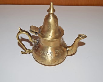 Vintage Moroccan Engraved Brass Small Tea/Coffee Pot