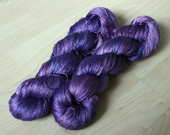 Violet's | Silk Lace