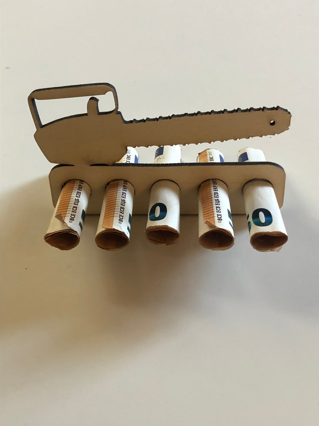 Geldgeschenk zum Geburtstag · Geldgeschenk Kettensäge· Geschenke aus