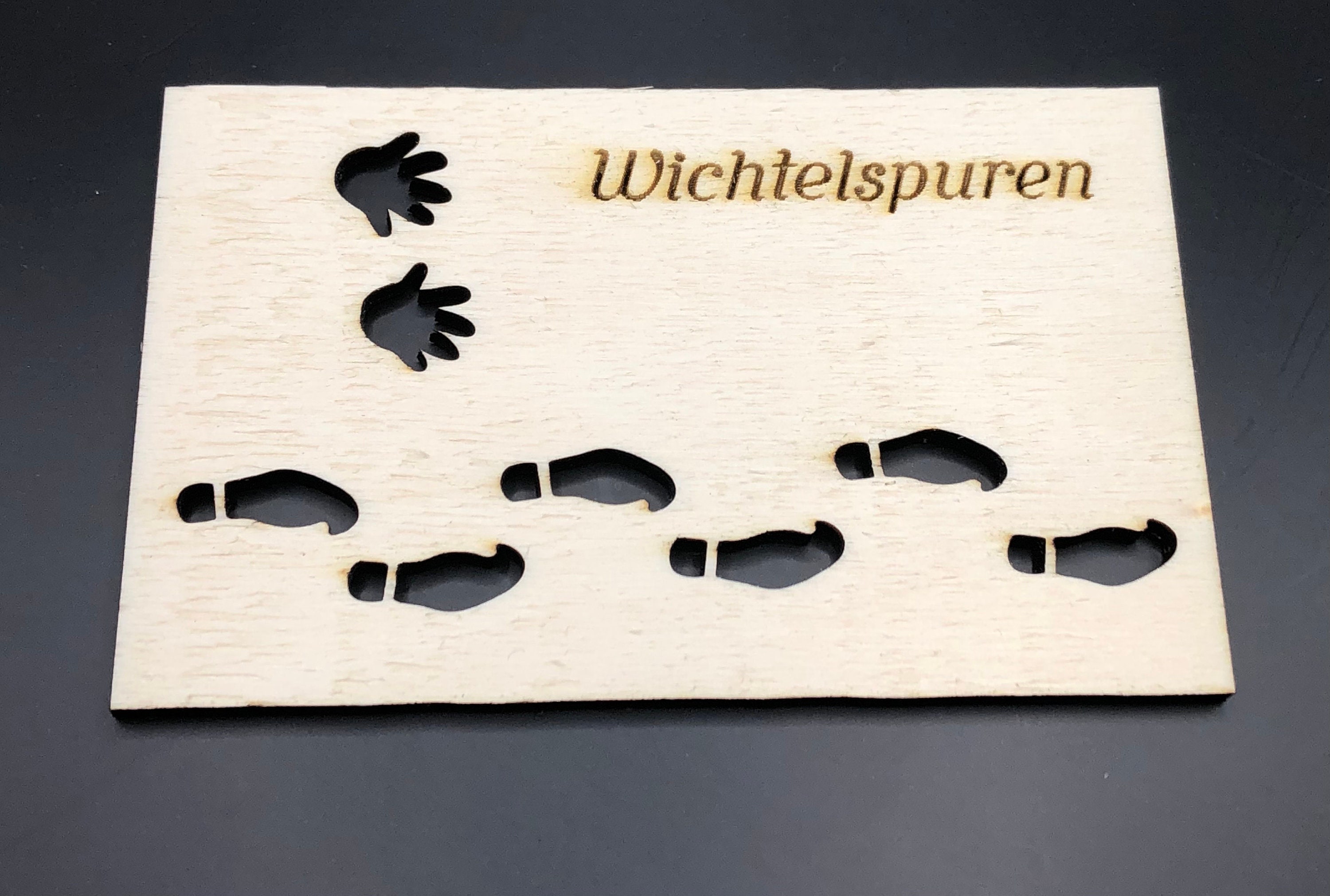Wichtel-Schablonen Set – 5-teilig Mit Fußabdrücken, Schlitten & Mütze Für Weihnachtsdekoration