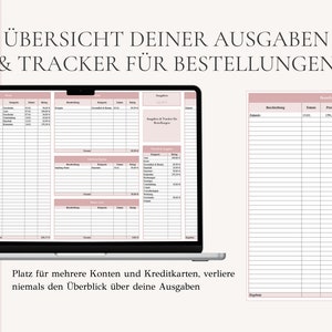May include: A laptop screen displaying a printable budget tracker and expense log. The tracker is divided into sections for different categories, including "Savings & Tracker for Bookings". The text on the screen reads "&Uuml;BERSICHT DEINER AUSGABEN & TRACKER F&Uuml;R BESTELLUNGEN". The text below the screen reads "Platz f&uuml;r mehrere Konten und Kreditkarten, verliere niemals den &Uuml;berblick &uuml;ber deine Ausgaben".