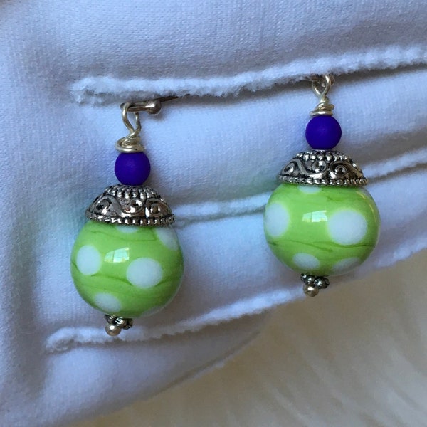 Green Polka Dot Glass Bead French Ear Hook Earrings. In New Condition. Never Been Worn.