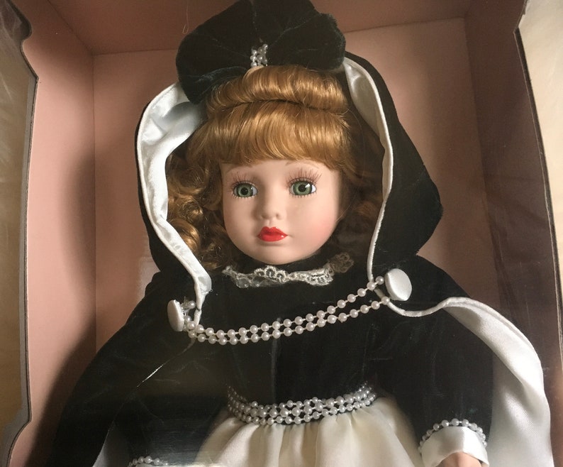 Melissa Jane 1998 Victorian Collection Genuine Porcelain Doll. Etsy