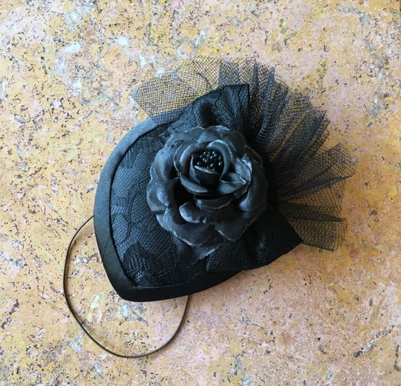 Black Rose & French Netting Fascinator Headpiece.… - image 2