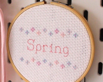 Spring cross stitch kit - Beginners kit