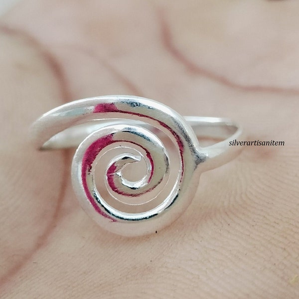 Large Swirl Ring,Solid Silver Ring,Statement Ring,Silver Swirl Ring, Artistic Ring,Spiral Ring,Unique Ring,Handmade ring,Women Ring.