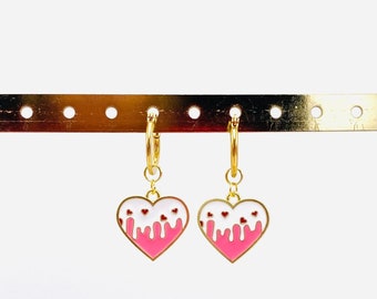 Creoles full of love - colorful hearts, earrings with brightly colored hearts, lively earrings with a heart charm