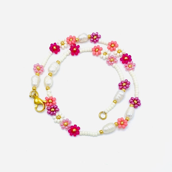Bloemen ketting met zoetwaterparels, gemengde kralenketting met roze bloemetjes, parel- en bloemenketting, madeliefjes ketting, cadeautip