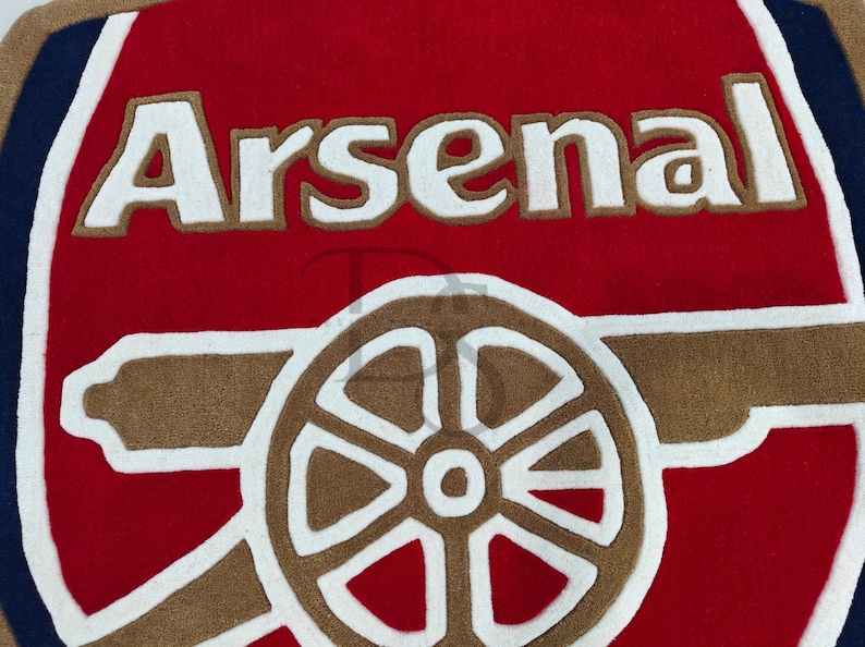 Arsenal Crest Wool Rug: Officially Licensed Fan Decor (4x4ft) - Etsy
