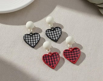 Vintage herzförmige Stoffohrringe | Lässiger Schmuck für den Alltag