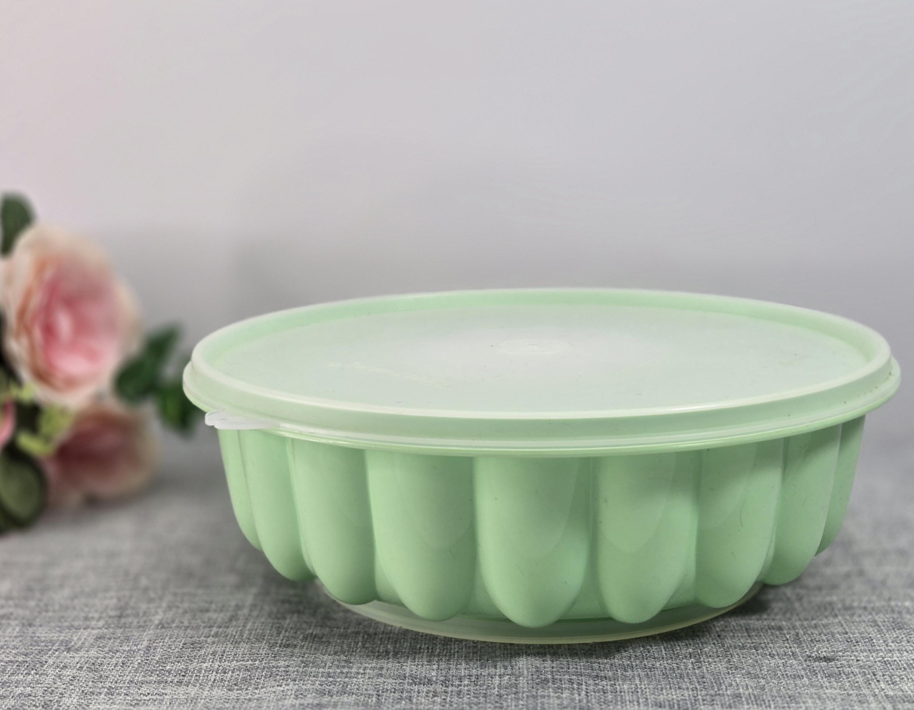 Old tupperware - Etsy 日本