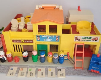 vintage 1973 Fisher Price Little People 997 Play Family VILLAGE presque terminé