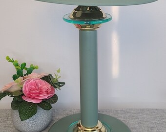 Vintage Underwriters Laboratories UL Atomic Mushroom Metal Table Lamp Sage Green
