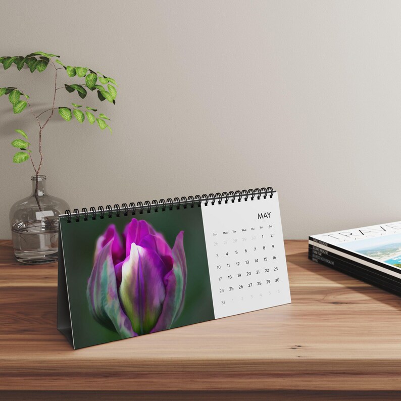 2026 Desktop Calendar | Floral Art Desk Calendar | Botanical Fine Art ...