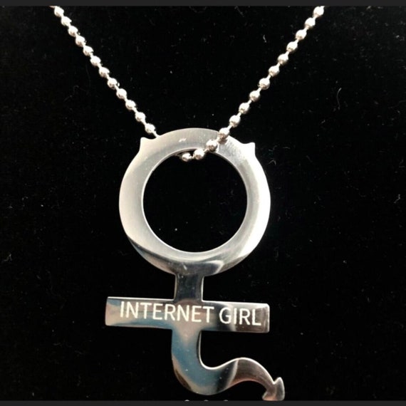 Igirl she devil necklace deals