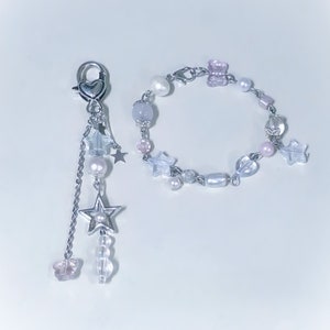 star themed bracelet and keychain