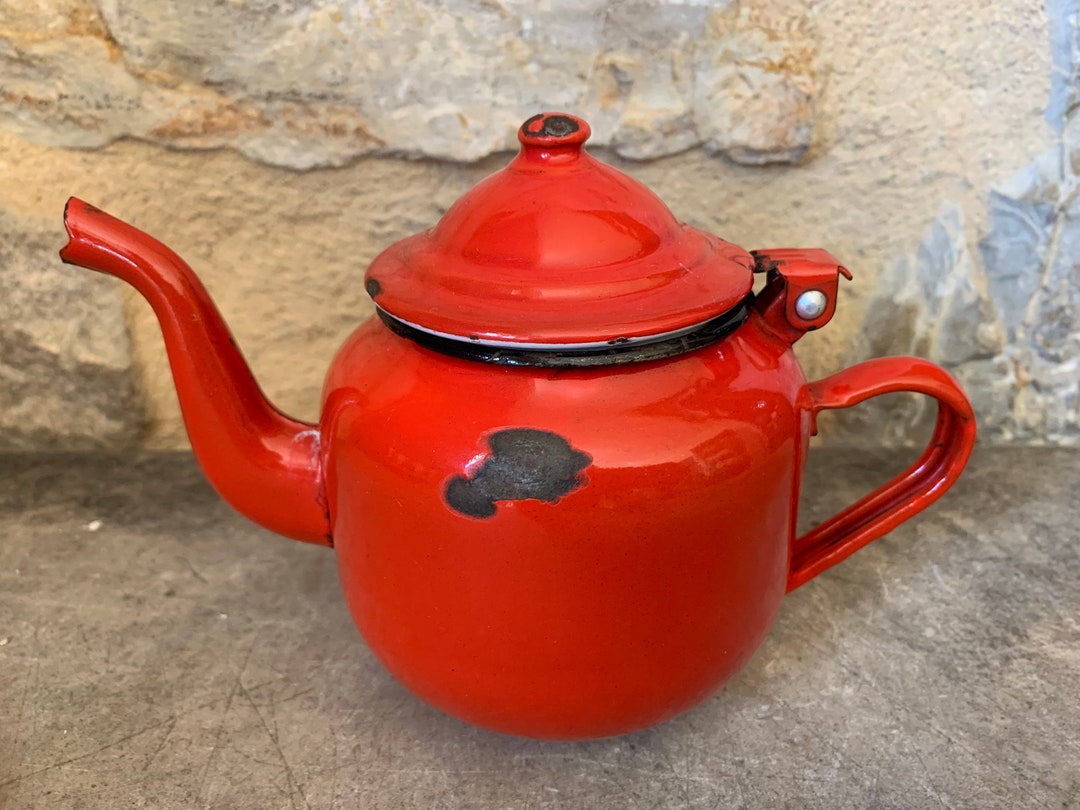 Enamel Teapot, Bright Red JAPY 0.5l, Mini Tea Kettle. Vintage Enamel