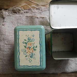 2 Antique French Tins for the Kitchen image 9