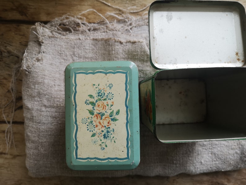 2 Antique French Tins for the Kitchen image 9