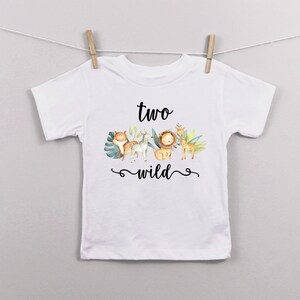 Two Wild Zoo Safari Jungle Animal 2nd Birthday Toddler T-Shirt | Second Birthday Party Toddler Tee Shirt