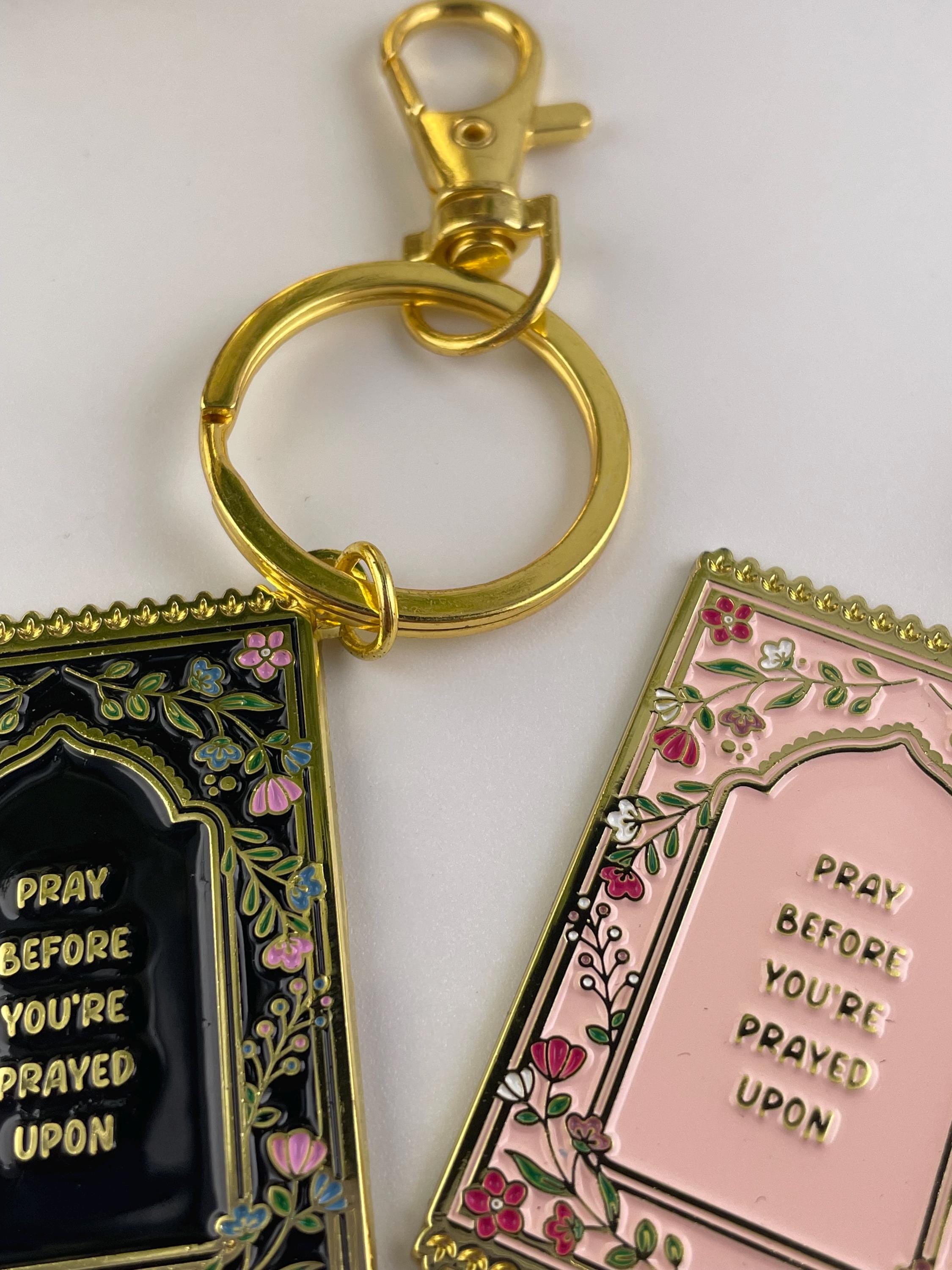 Gold Plated Prayer Mat Keychain Bundle – 2 Pack, One of Each Color, Islamic Gift Set, Muslim Accessories, Ramadan Eid Present