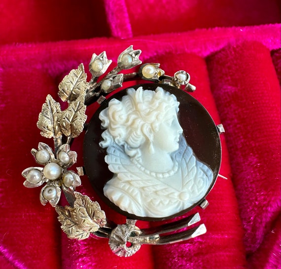 Antique Sardonyx Cameo, with Pearls, Silver and G… - image 3