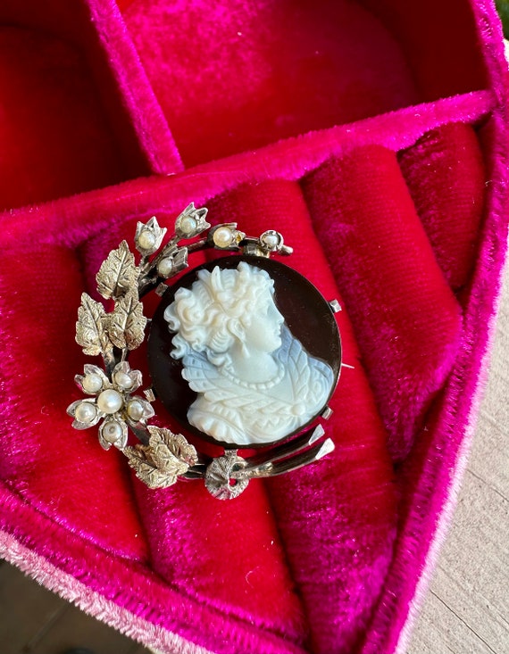 Antique Sardonyx Cameo, with Pearls, Silver and G… - image 4