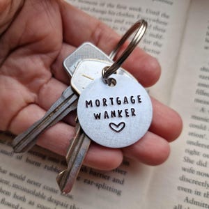 Chaveiro engraçado, presente de inauguração, presente personalizado, chaveiro "Nossa primeira casa", chaveiro personalizado, presente para casais, promoção relâmpago