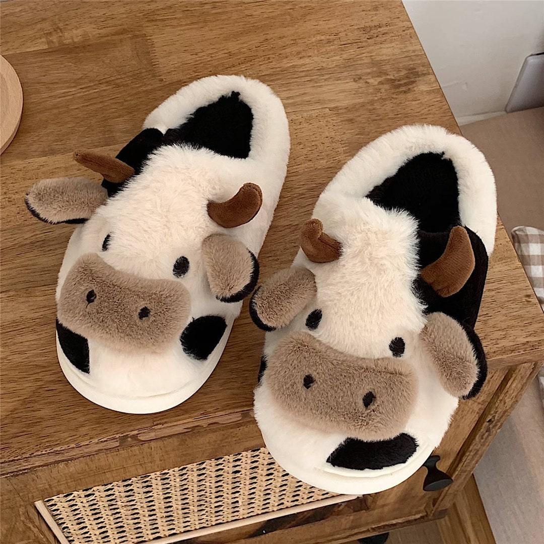 Cute Cow Slippers | Moo Slippers | Animal Slippers | Fluffy and Cozy Slippers for home