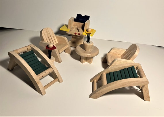 Eco friendly dollhouse 2025