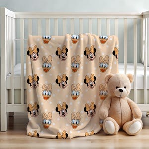 Minnie and Daisy Personalized Blanket Disney Plush Blanket Kids Throw Blanket Girl Disney Home Decor Custom Name Blanket Fall Baby Gift