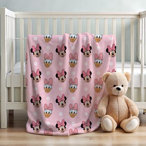 Minnie and Daisy Personalized Blanket Disney Plush Blanket Kids Throw Blanket Girl Disney Home Decor Custom Name Blanket Fall Baby Gift