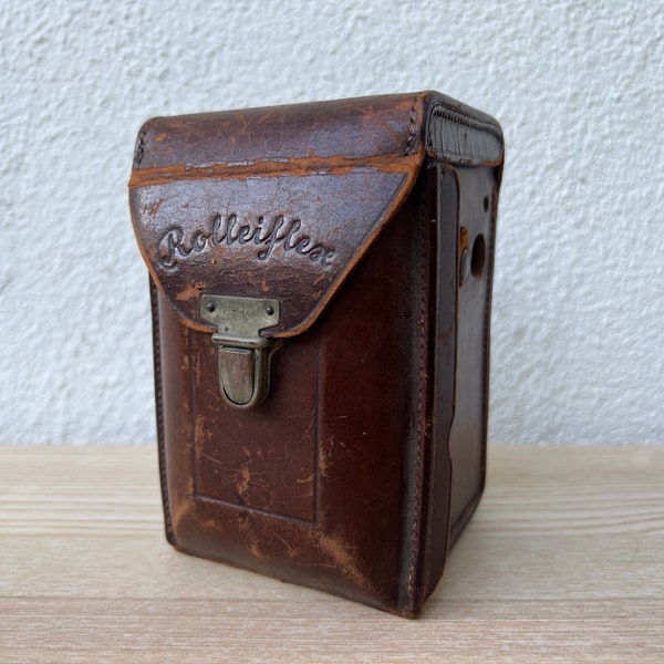 Vintage Rolleiflex TLR Camera Brown Leather Case (no strap)