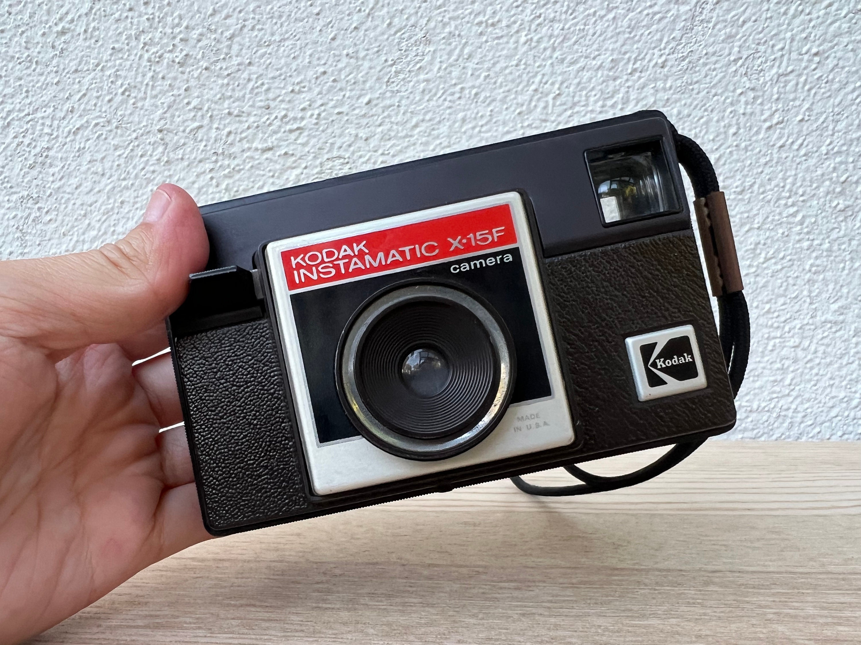 70s VTG NOS New! アメリカンファミリースケールデッドストック Vintage 1970s to 1980s Kodak Instamatic X-15F Camera With Film