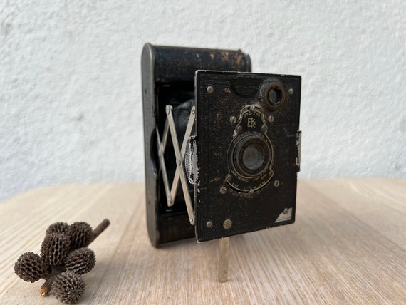 Antique Eastman Kodak Company 25 BT 50 Vest Pocket Antique Eastman Kodak Company 25 BT 50 Vest Pocket