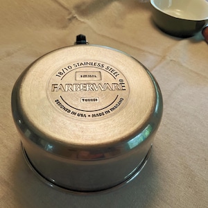 Vintage 1 Qt Farberware Sauce Pan with Circulon Lid