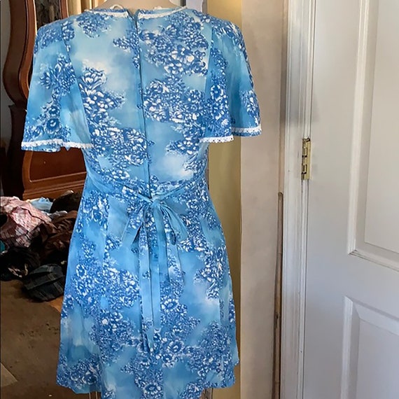 Vintage Flutter Sleeve Summer Dress - image 3