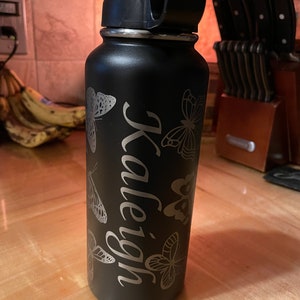Custom engraved 32 oz. Hydro bottle