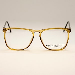 Viennaline Vintage Eyewear NOS - Mod. 1436 - Col. 20 - High Quality Frame in Optyl - New and Perfect - Made in Austria