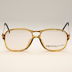 Viennaline Vintage Eyewear NOS - Mod. 1370 - Col. 12 - High Quality Frame in Optyl - New and Perfect - Made in Austria