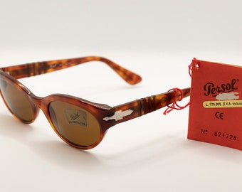 Persol Vintage Sunglasses NOS - Mod. 864 Col. 30 - New and Perfect - Super Rare Model - With Original Persol Tag and Sticker