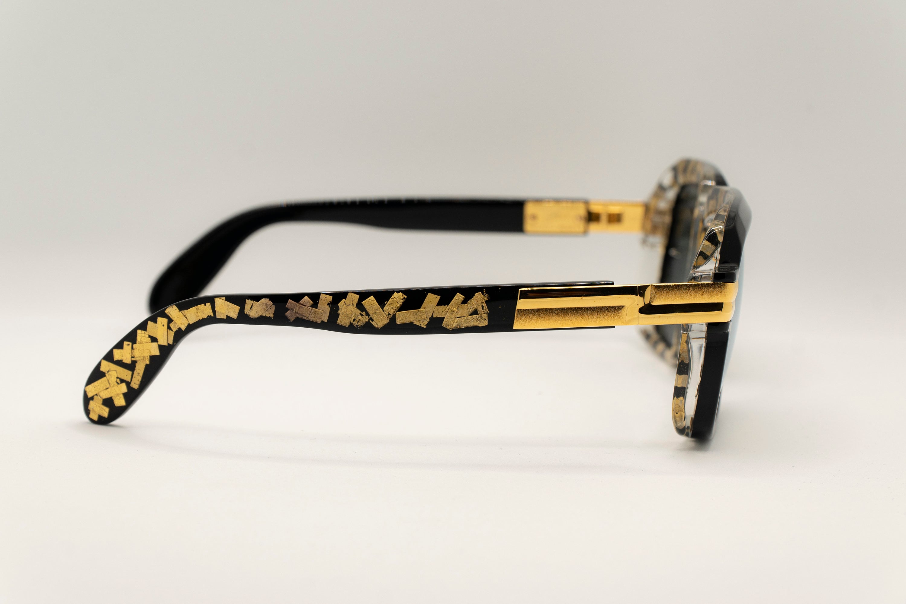 Cazal Legends Vintage Sunglasses NOS - Mod. 607/3 DELUXE - Gold