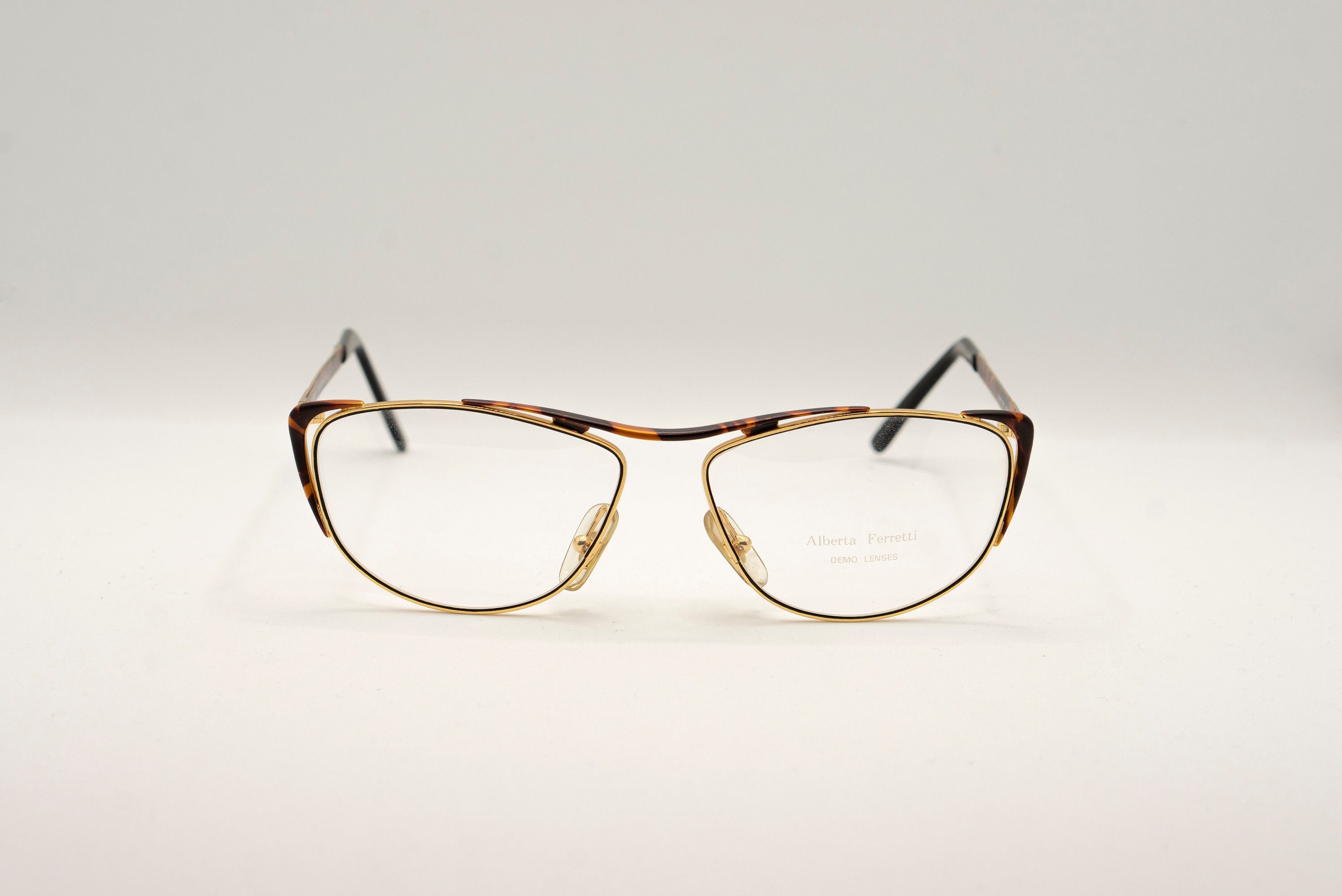 Sunglasses Ferretti New Zealand