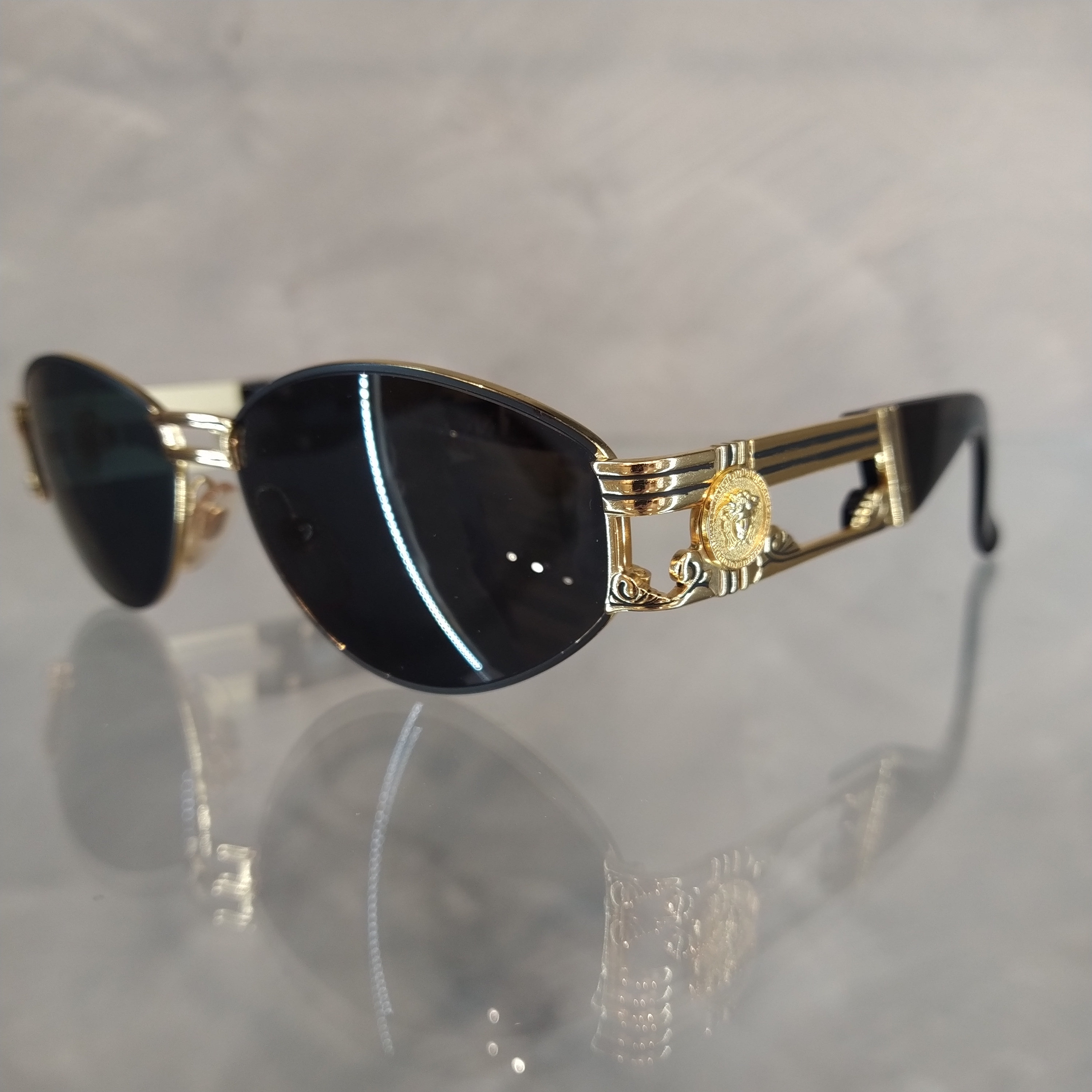 Gianni Versace Vintage Sunglasses NOS - Mod. S75 - Col. 16L Gianni Versace Vintage Sunglasses NOS - Mod. S75 - Col. 16L