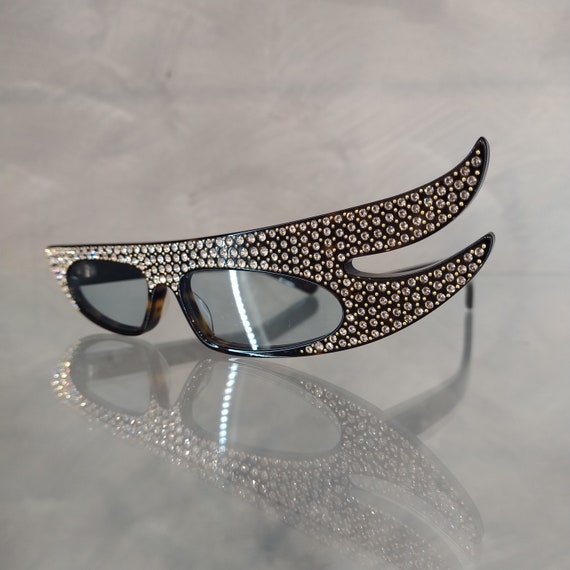 GUCCI *RARE* LIMITED EDITION  SUNGLASSES Rare Vintage Oversized Gucci Italy Womens Sunglasses GG2240  main image 4