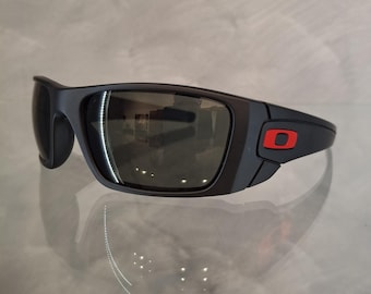 Oakley Vintage Sunglasses NOS - Mod. OO9096/09 - 60/19 - Limited Edition DUCATI - New and Never Worn - Very Rare - Made in USA