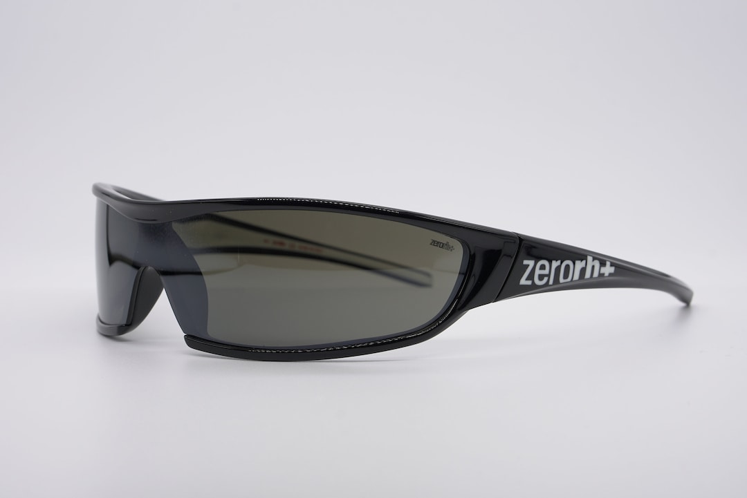 ZeroRH+ Vintage Sunglasses NOS RH61403 Logo 141