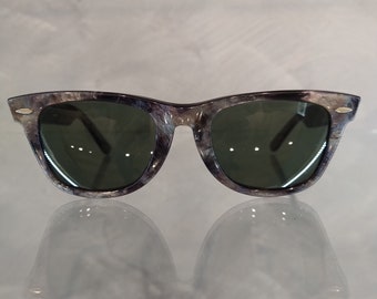 Ray Ban B&L Vintage Sunglasses NOS - Mod. Wayfarer - Limited Edition - Gray Tortoise - Mineral Lenses Pre Etching - With Original Case -